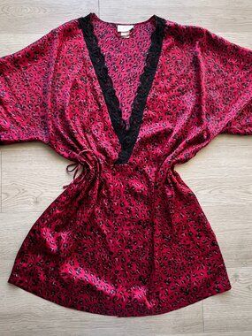 Inner Most Red Leapard Robe with Black Lace
